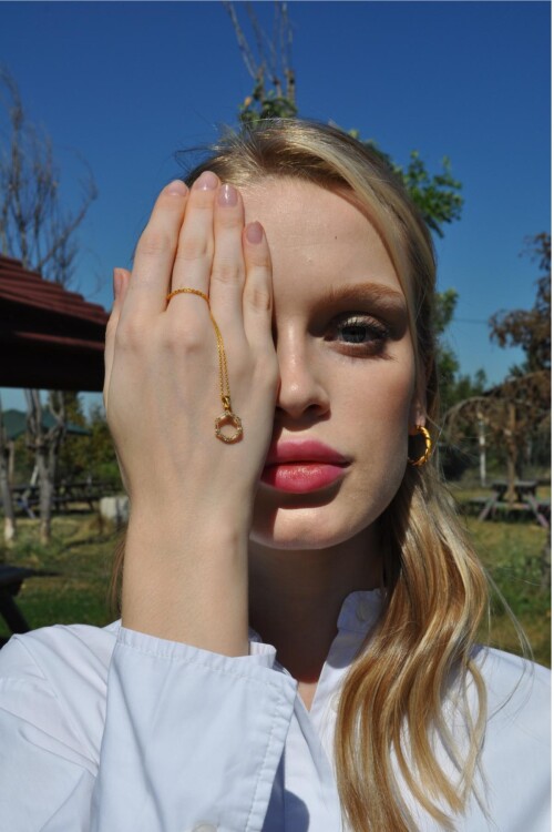 BAGET TAŞLI OVAL KOLYE