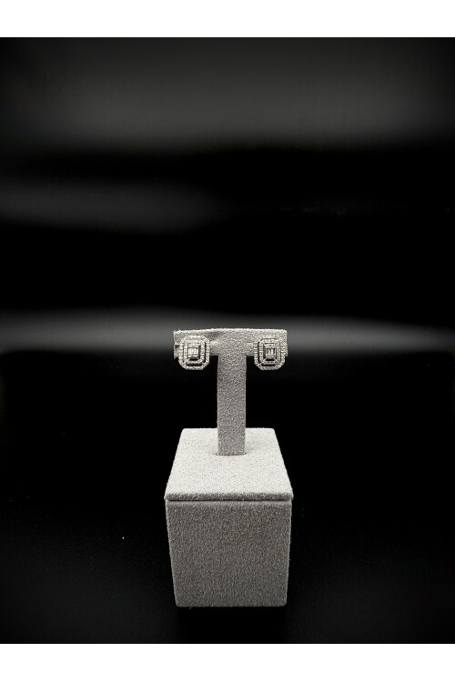 PIRLANTA BAGET ve YUVARLAK ÇİFT SIRA TAŞLI KÜPE