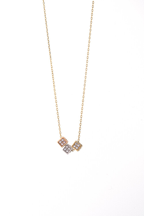 ÜÇ KÜP ZİNCİRLİ KOLYE