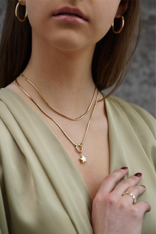 YILDIZ UÇLU BALIK SIRTI KOLYE