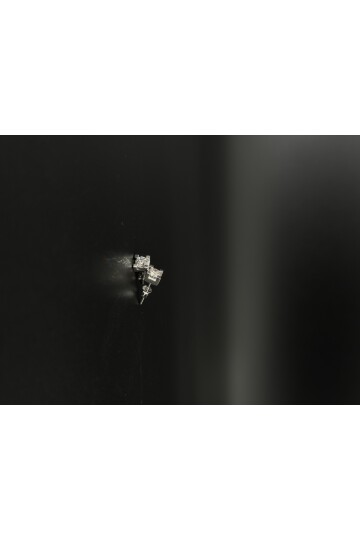 PIRLANTA TAKOZ TIRNAK TEKTAŞ KÜPE